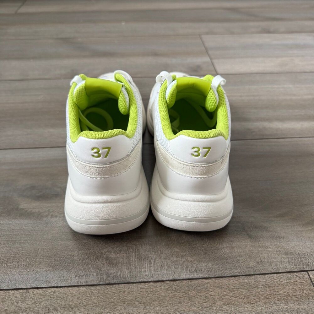 Marc Jacobs Sneakers - Picture 3 of 6